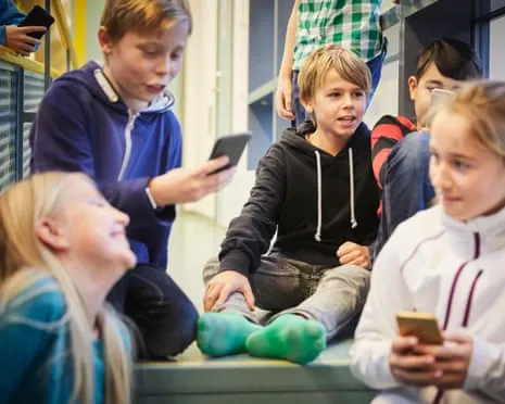 The Scandinavian nation to Introduce Nationwide Mobile Phone Restriction in Educational Institutions