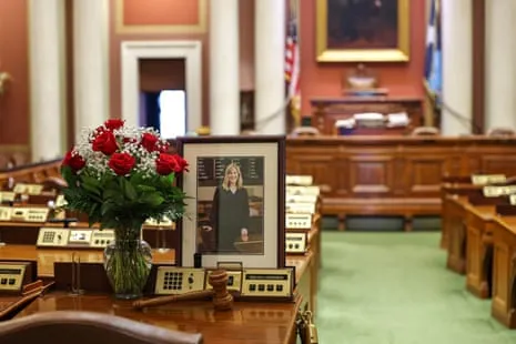 Minnesota Voters Go to Voting Booths to Fill Position of Murdered Lawmaker