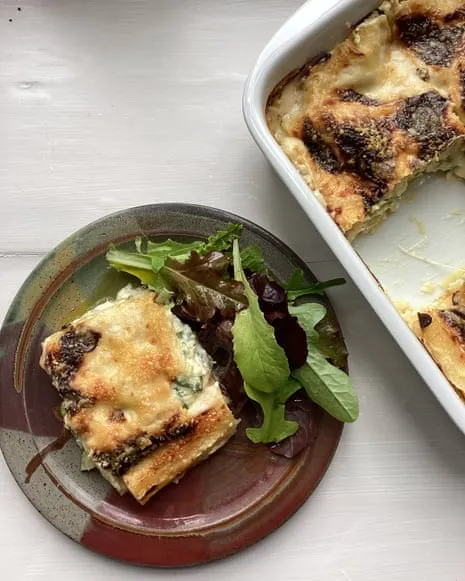 An Inspired Recipe for Layered Pasta with Zucchini and Cheese Medley